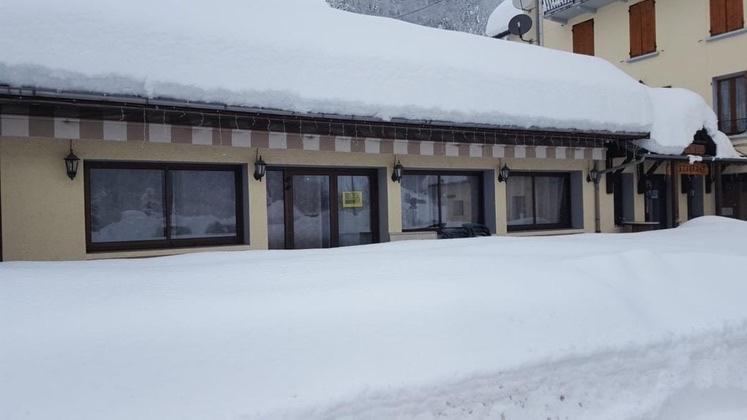 Hotel Restaurant De La Poste Saint-Colomban-des-Villards 외부 사진